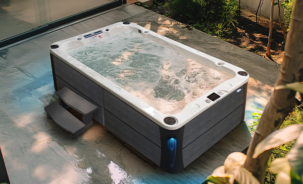 Deck Series Clovis hot tubs for sale